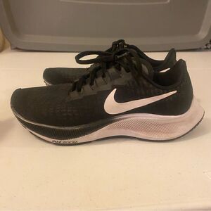 Nike Air Pegasus Womens Running Trainers Sneakers Shoes 5.5